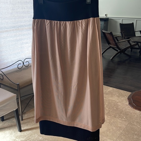 Express black skirt size medium brand new with label - Picture 4 of 5